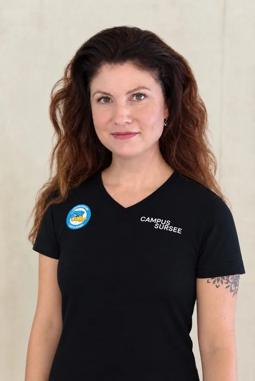 Nicole Flückiger, Schwimmlehrerin